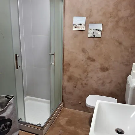 Apartman La Luna Sa Terasom I Parkingom *